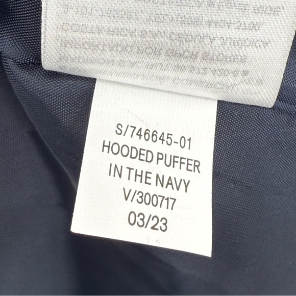 Men's Old Navy Hooded Puffer Jacket, XXL - Picture 10 of 10